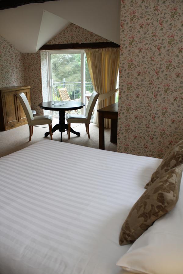 Guest house Woodhill House 3*