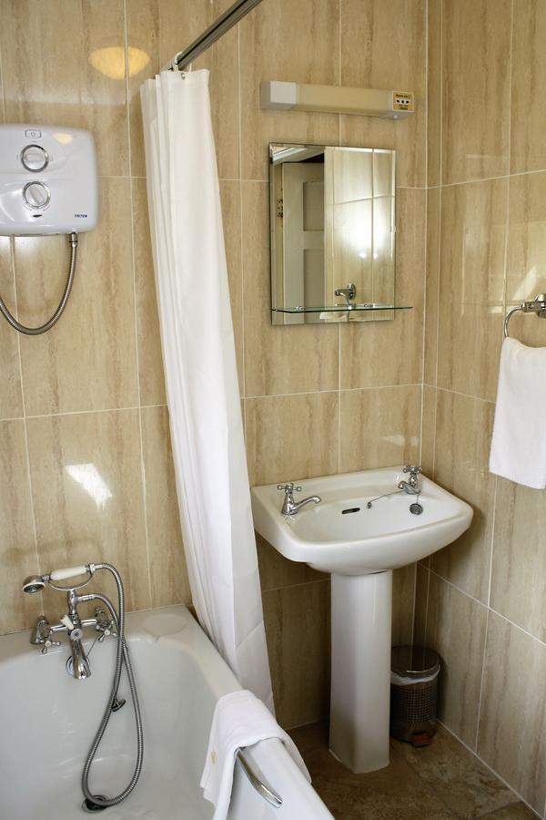 Guest house Woodhill House 3*