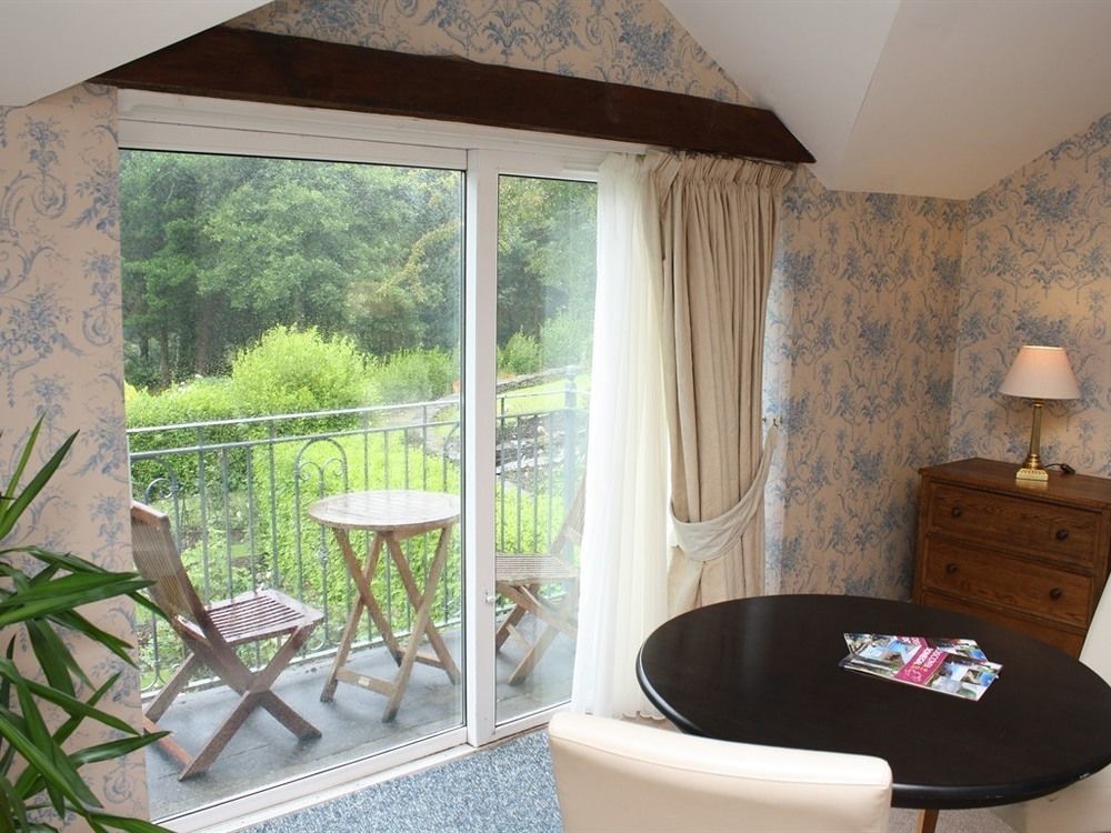 Woodhill House Guest house 3*