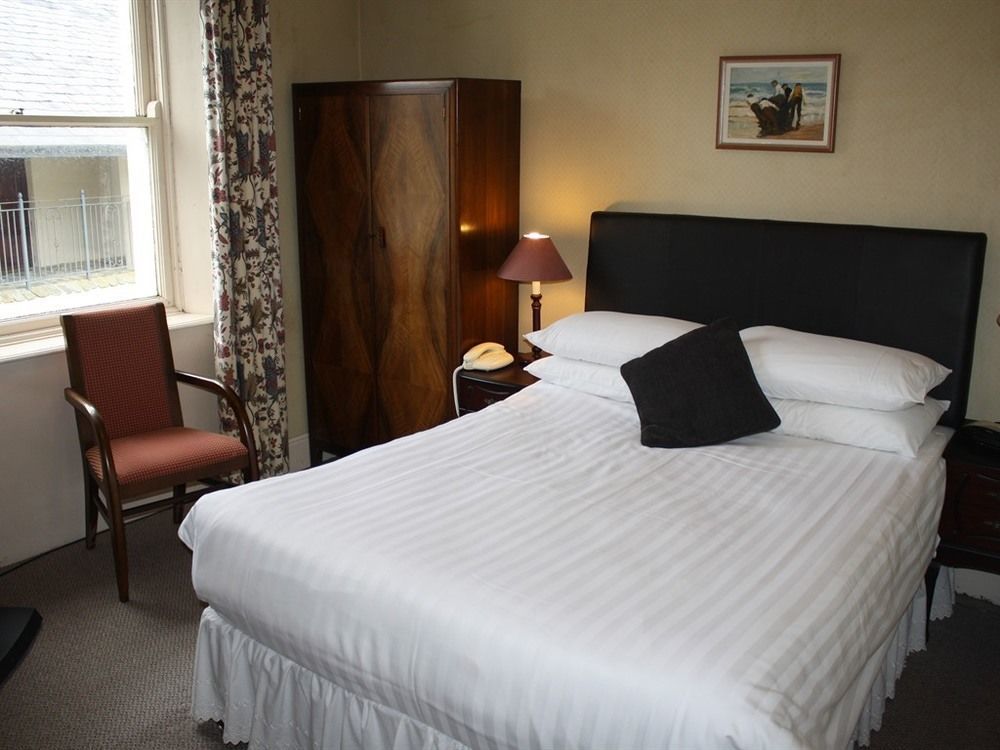 Woodhill House 3* Ardara